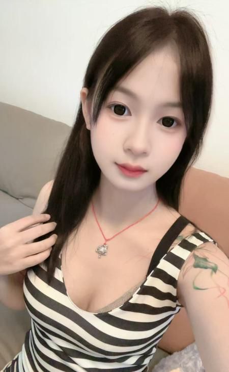 江岸小嫩妹超粉-买色网