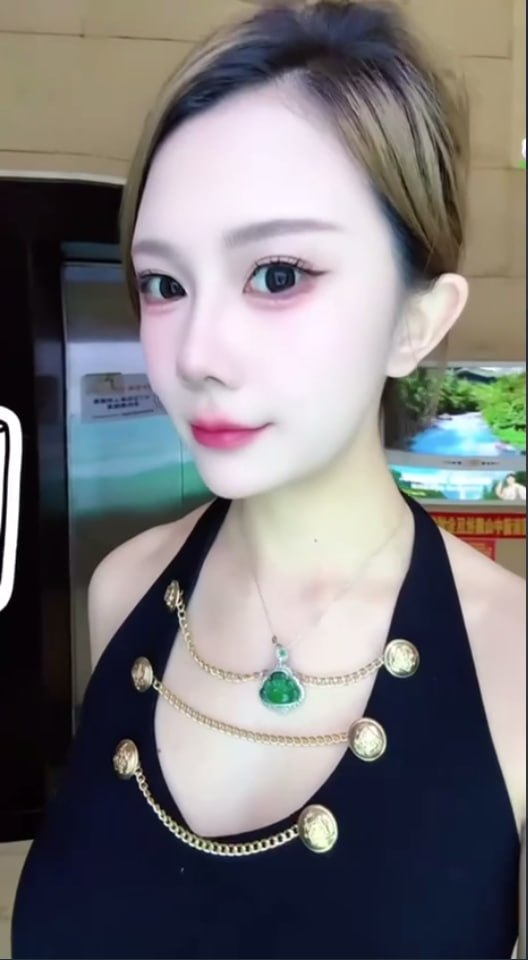 特别风骚高颜女友-买色网
