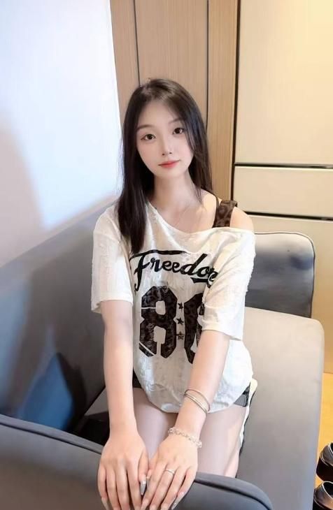风情服务系妹子-品茶社