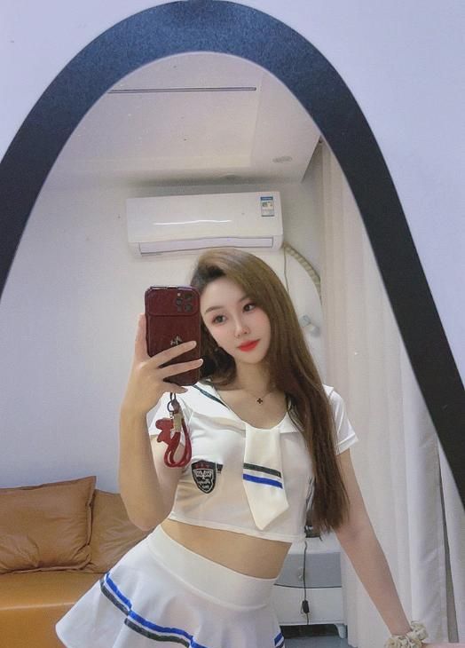妩媚性感芙冷冷配图3