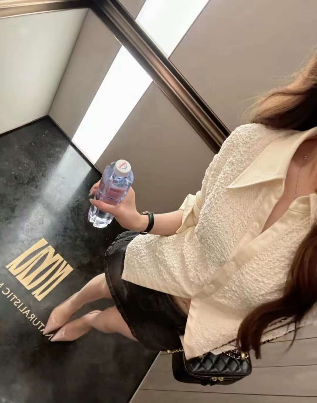 山西长腿御姐配图3