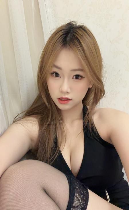 性感黑丝小薇-买色网