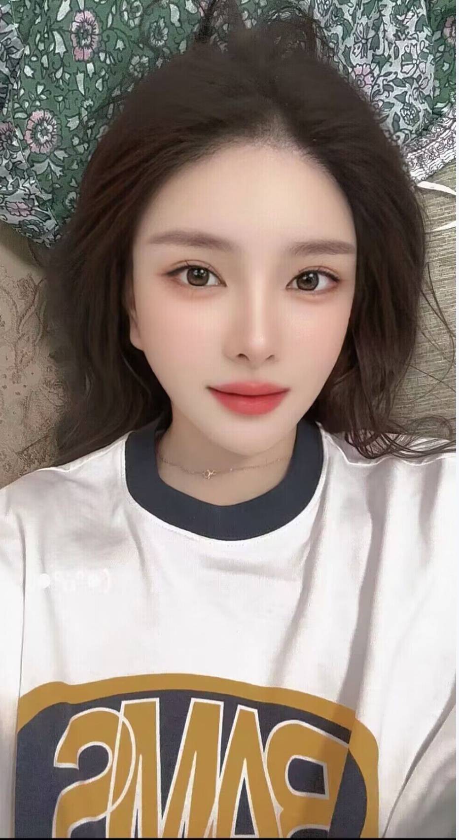 兼职少妇小星星配图2