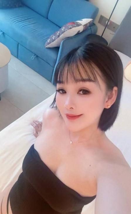气质高挑服务系小姐姐-买色网