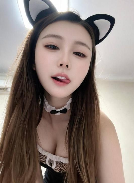 床上金秘书浪漫满屋配图4