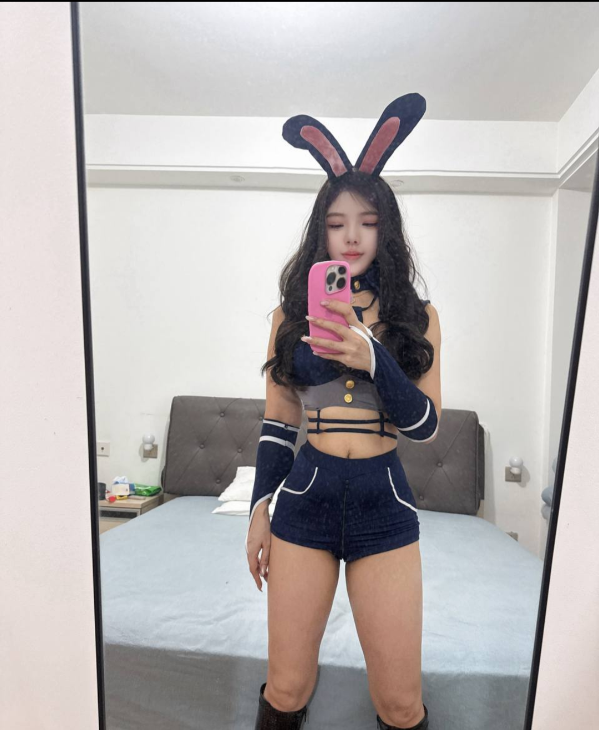 江阴Luna台湾妹妹-买色网