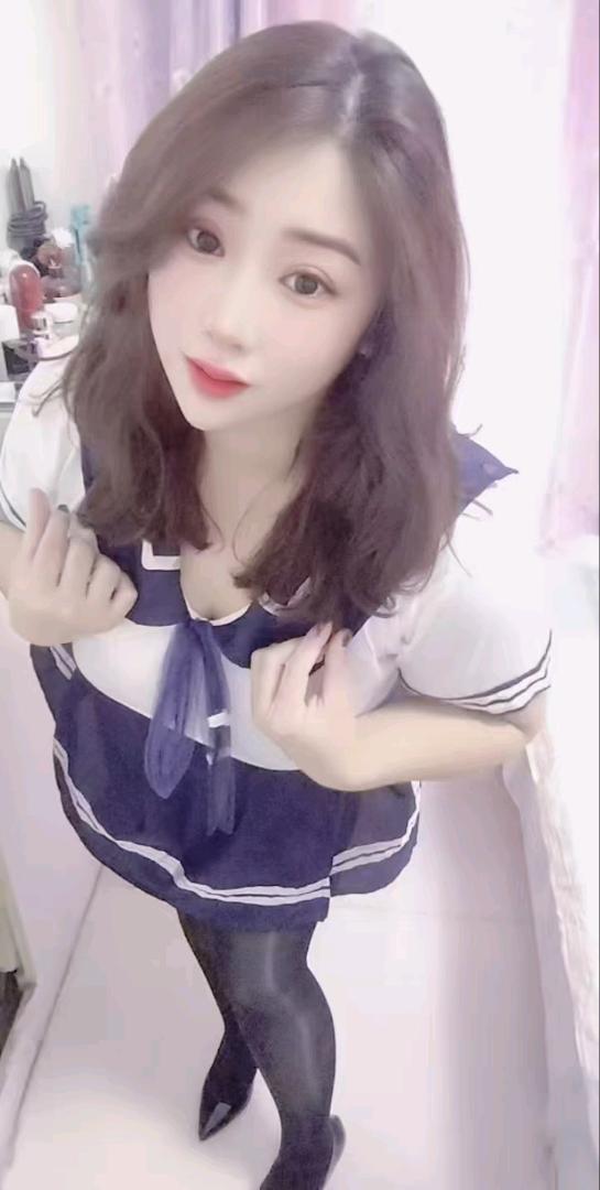 郑州大胸制服骚女配图4