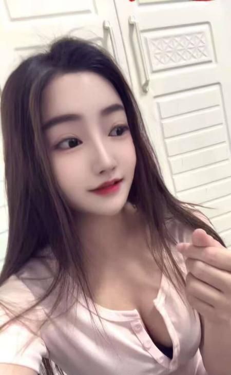 天河性感美女配图1