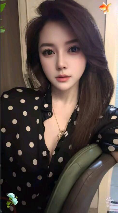 蜀山大胸少妇雅雅配图2