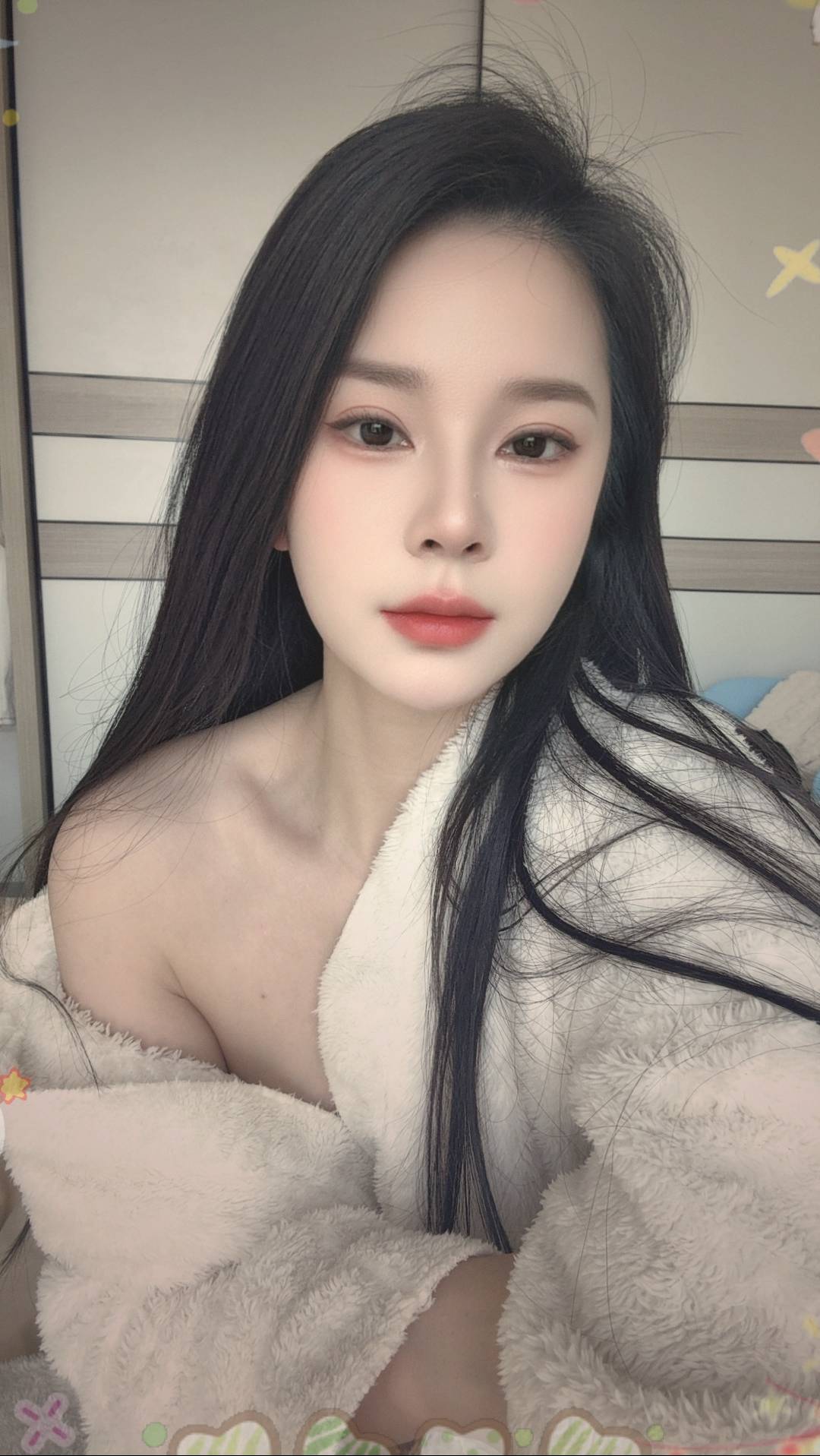 余杭御姐叶子-买色网