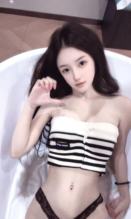 后入爆插小嫩货配图1