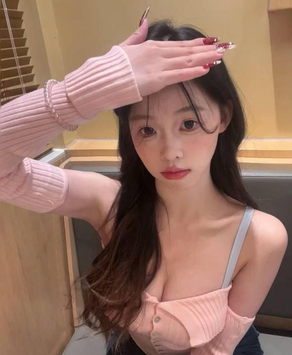 服务颜值诗诗配图3