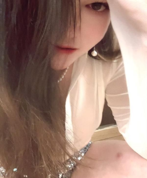 性感风骚三点粉少妇-买色网