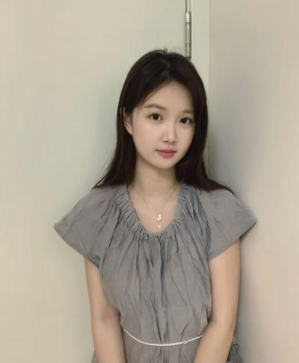 太原小店刚下海小妹配图1