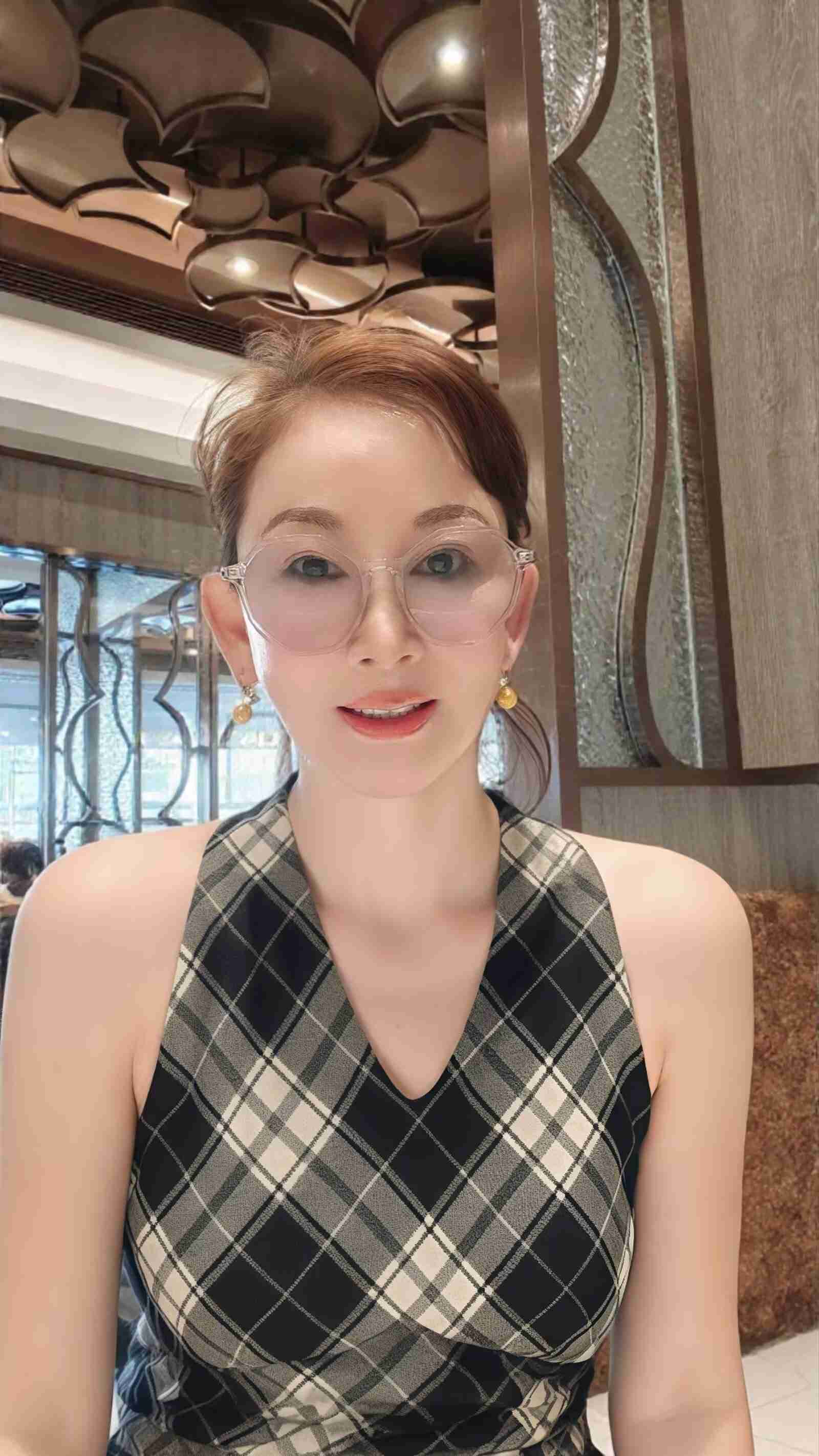 深圳熟女岚姐配图3