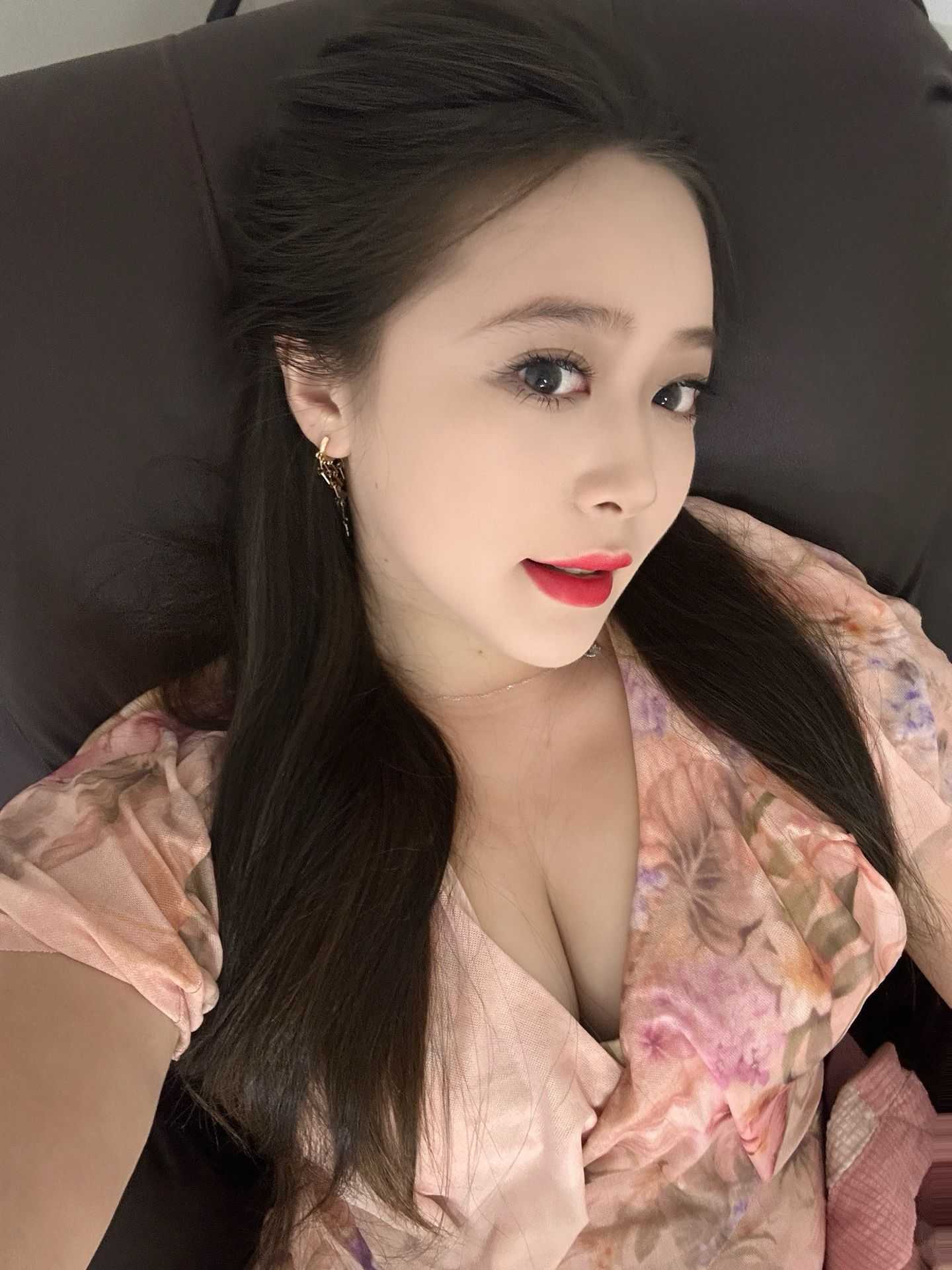 楼凤小鹿鹿-买色网
