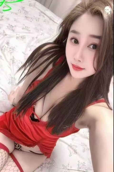 大连风情熟女配图1
