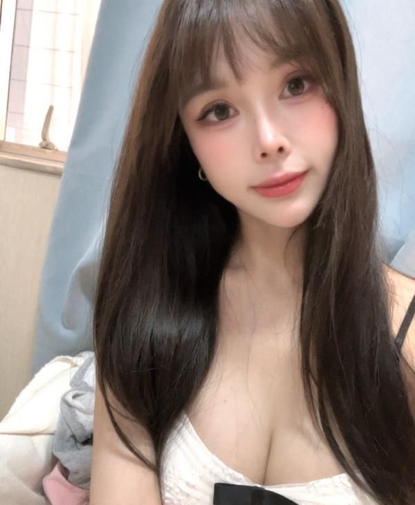 健身女孩木木配图1