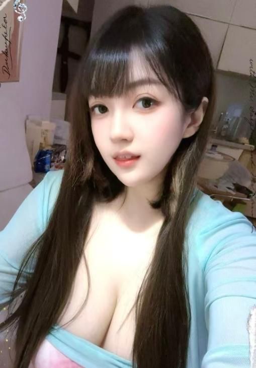 性感大胸兔兔配图4