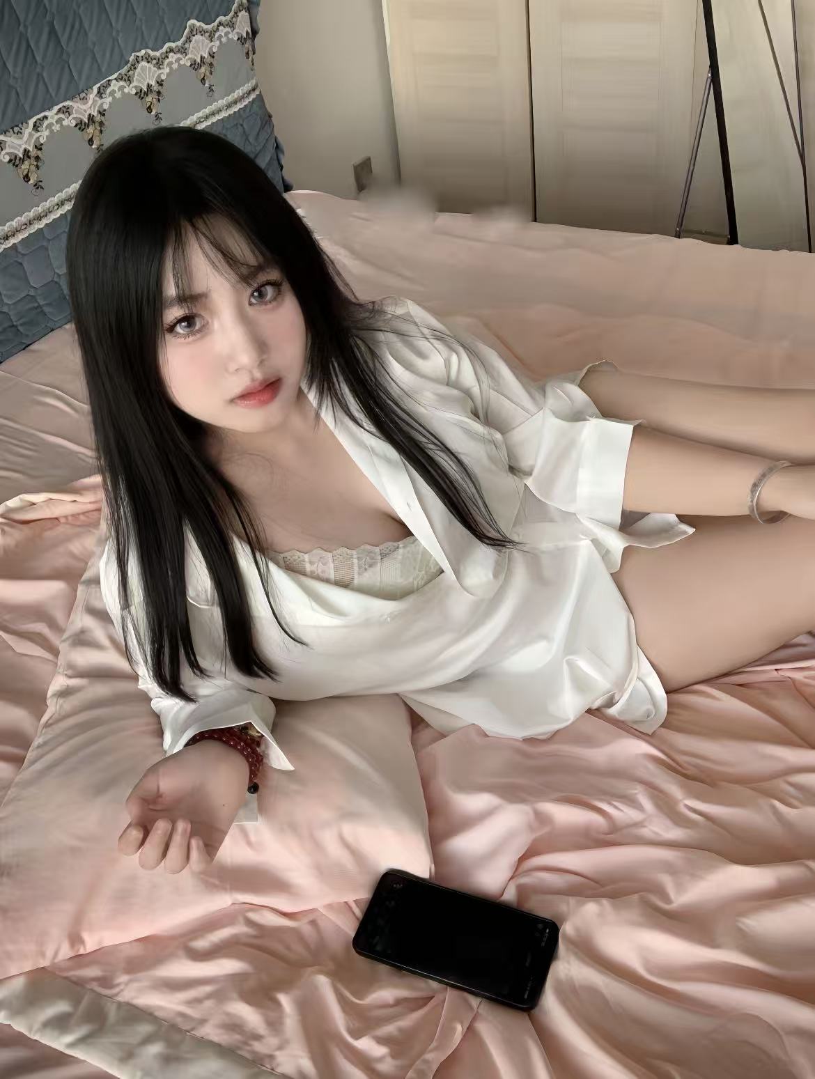 金水水嫩小美女配图2