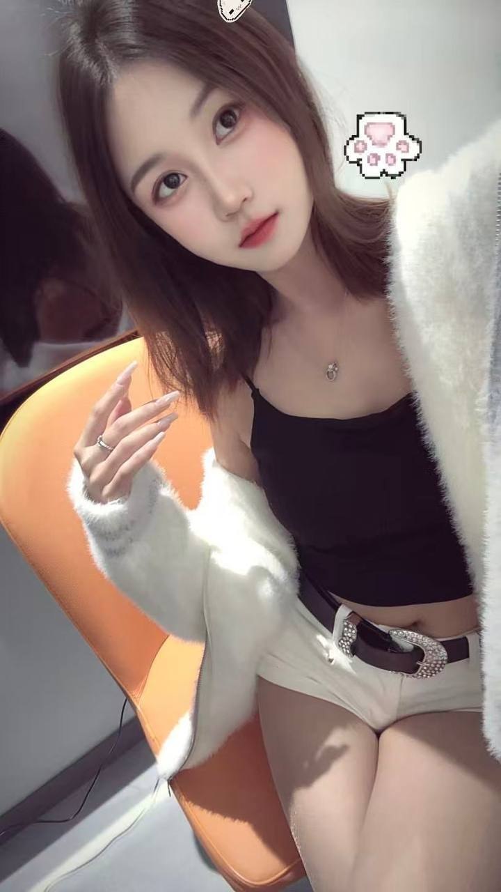 花果园呆萌小萝莉配图5