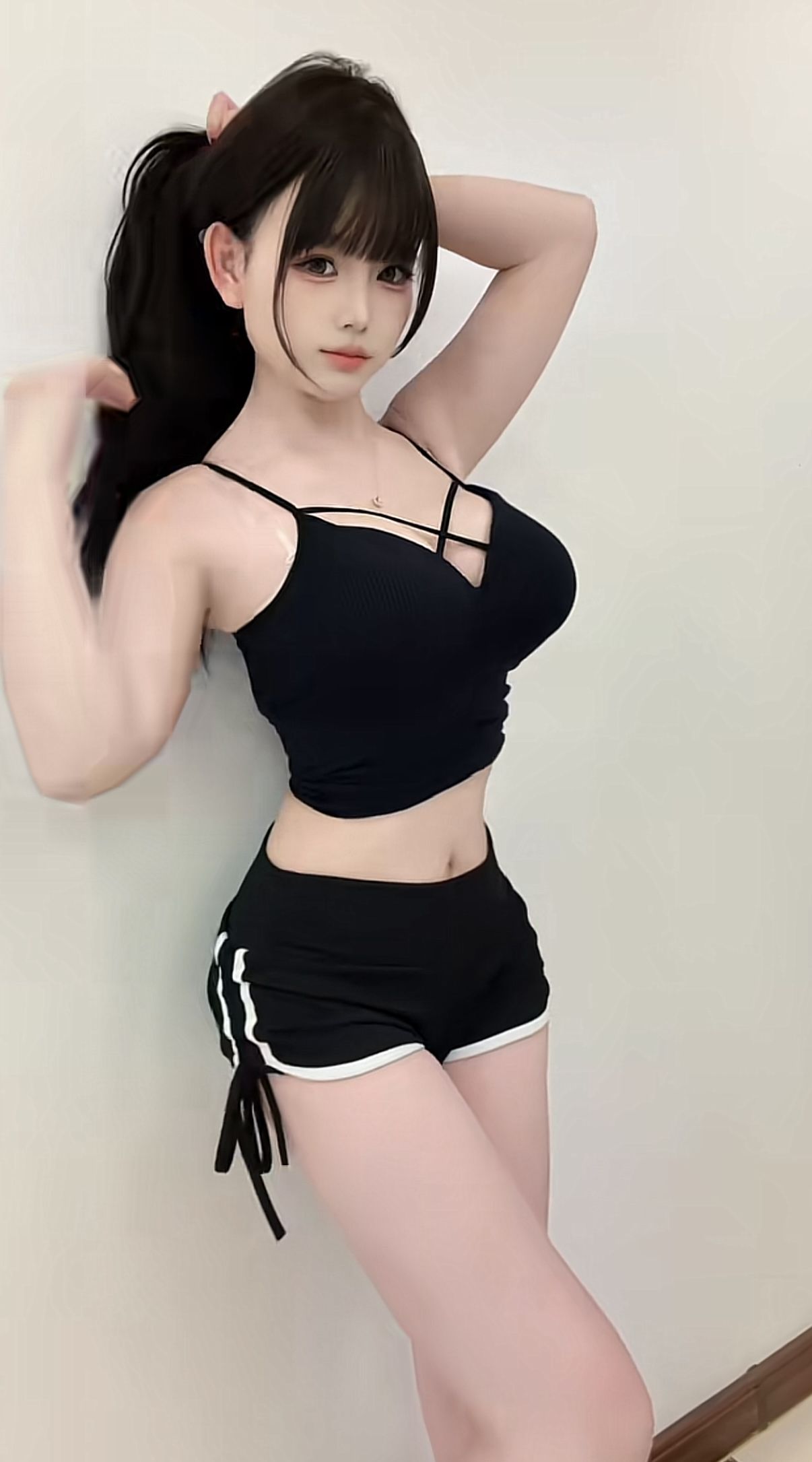 大胸喷水妹妹配图1
