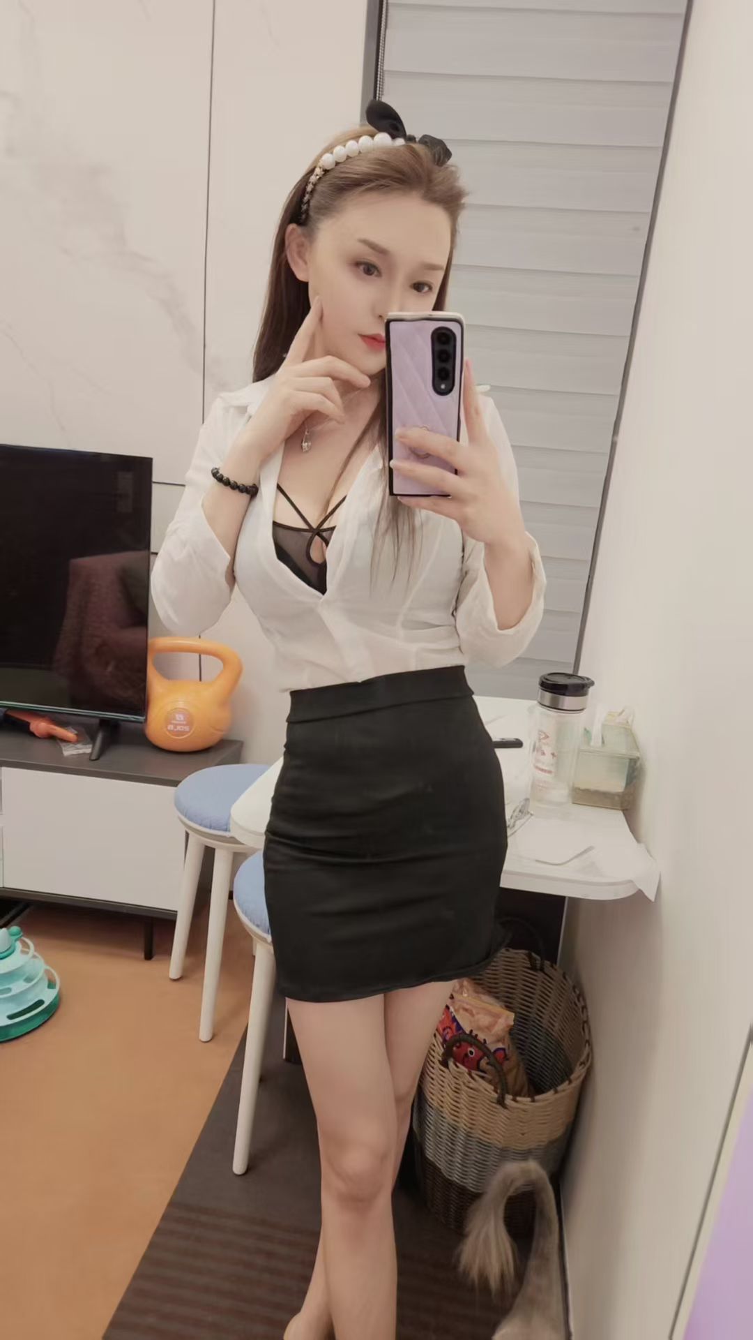 E奶肉臀丹妮老师配图2