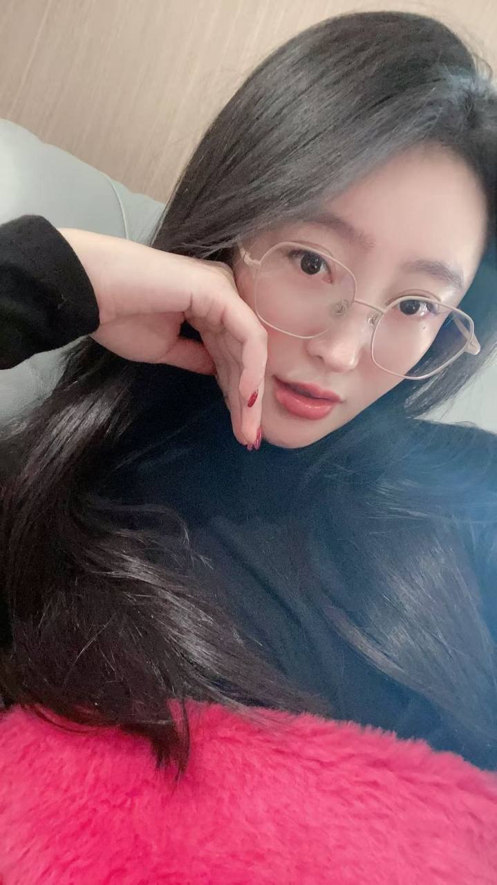 大屁股御姐归来配图3