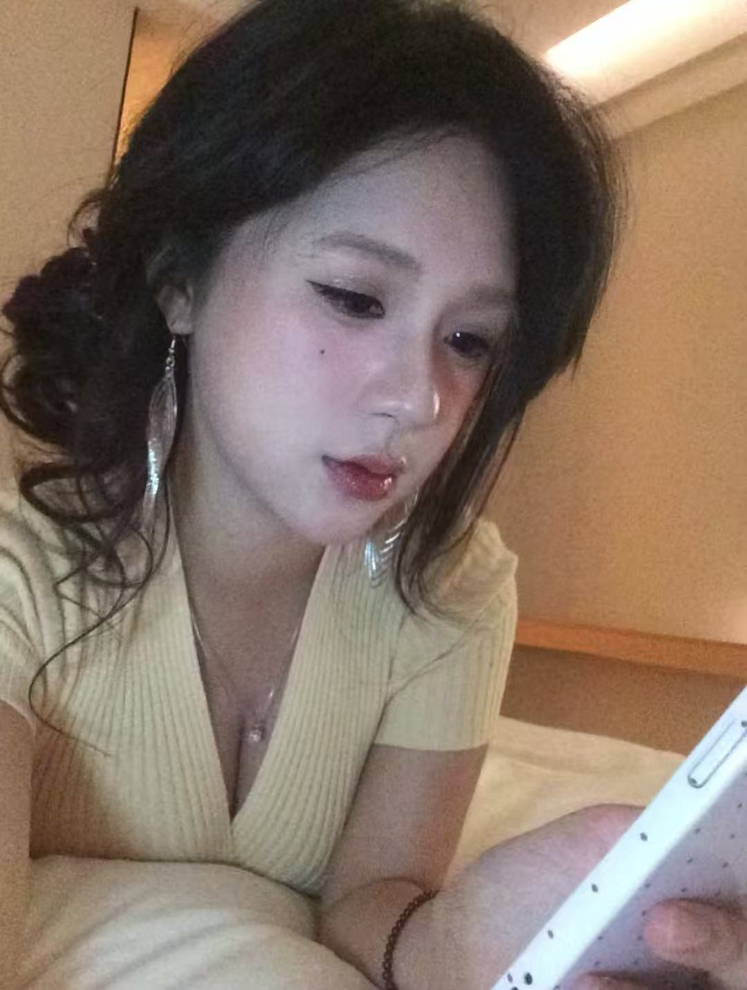 丰台翘臀少妇配图1