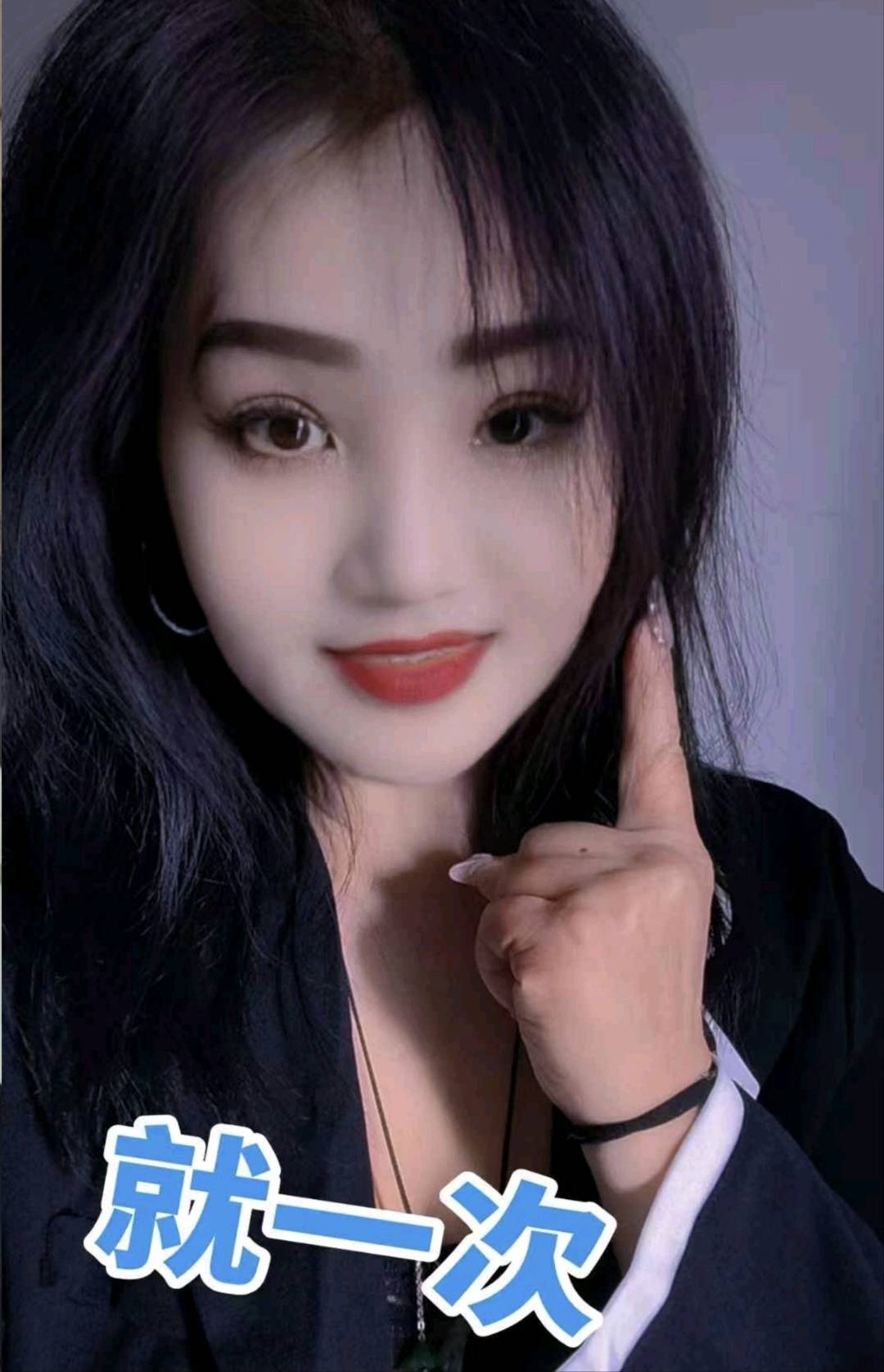 人妻湖北妹子配图1
