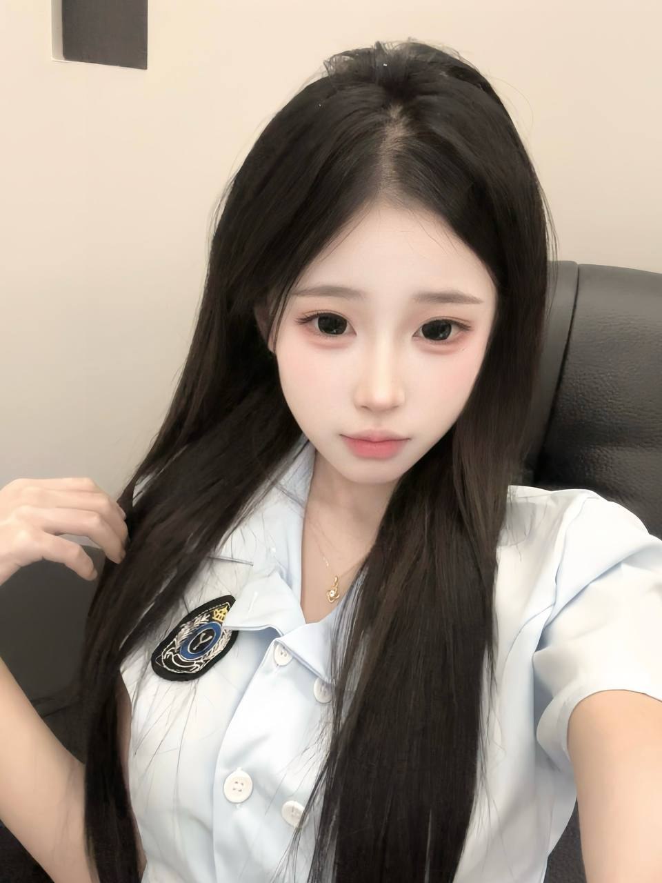 很嫩的精神小妹-买色网