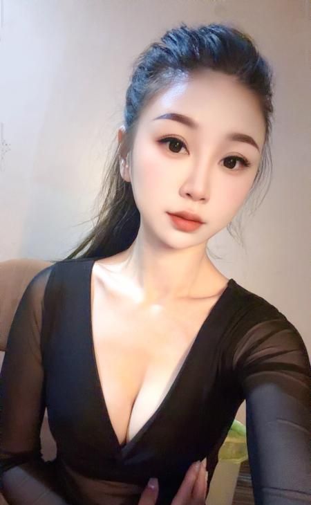 河西御姐骚妹月月-买色网