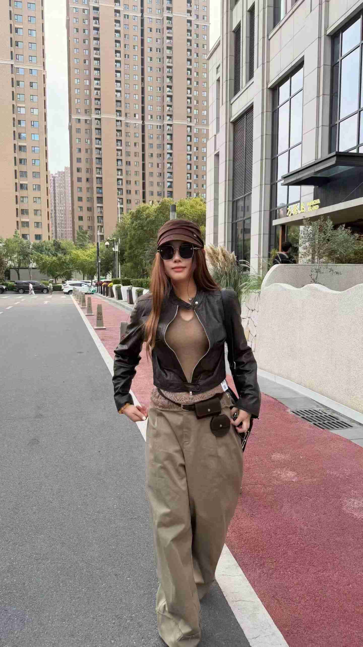 年轻漂亮少妇-买春楼