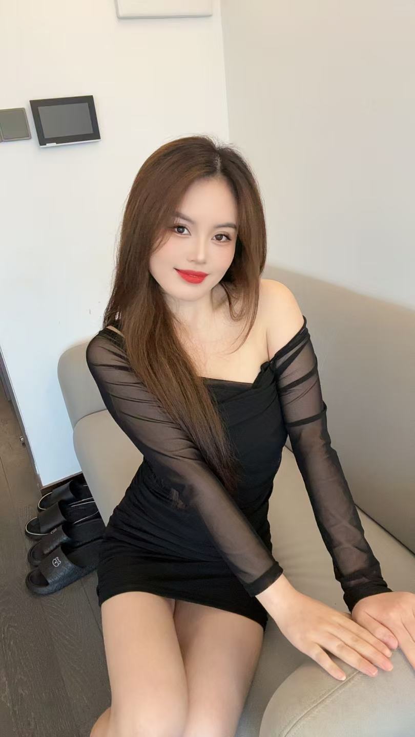 汐汐老师好性感配图2