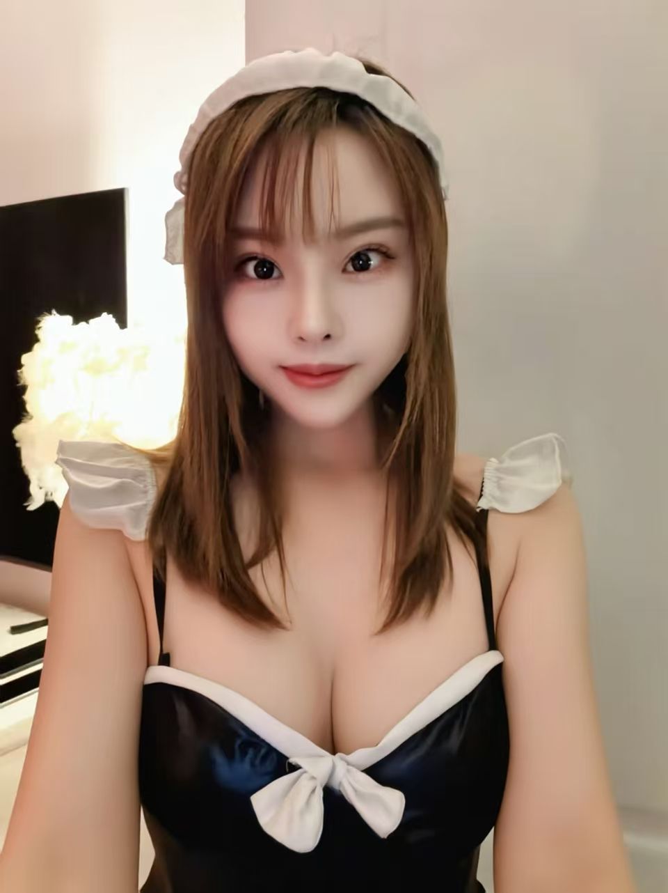 御姐范温柔小姐姐配图1
