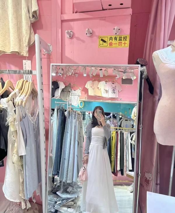 温柔性感玥玥配图3