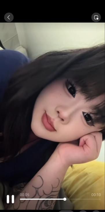 东门上的符文小胖妹-买春楼