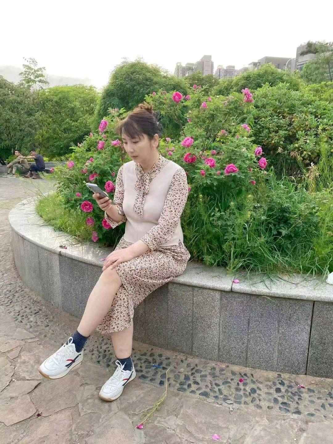 金水区老师米柯配图2
