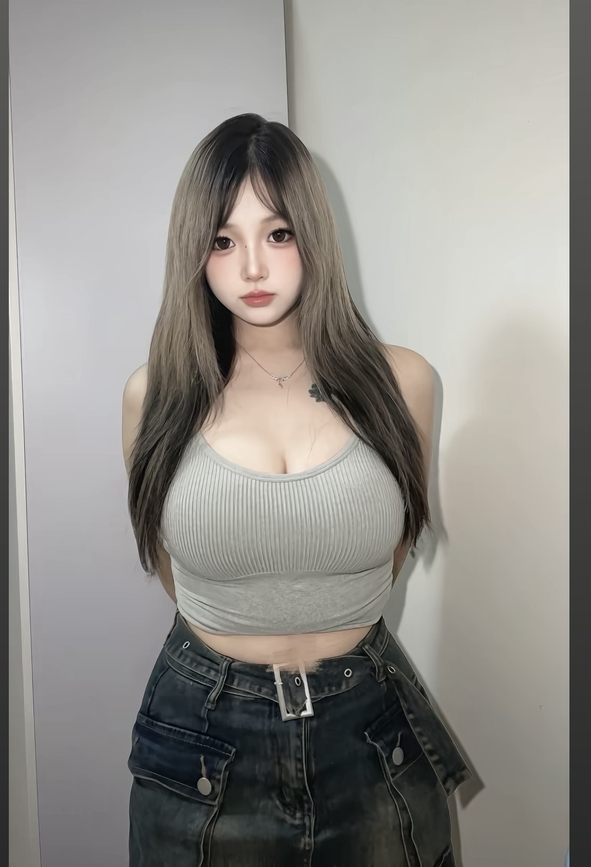 白云骚货妹妹配图2