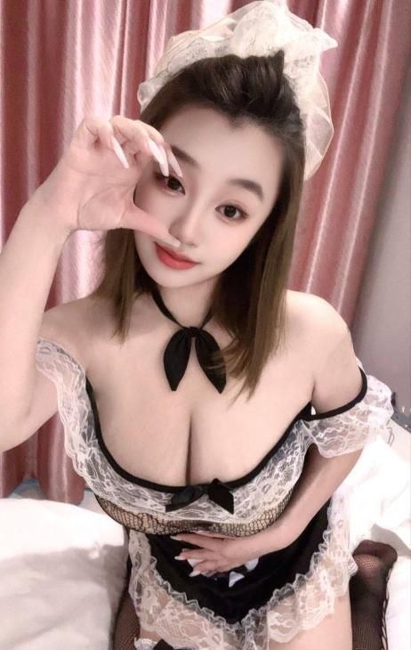 武侯服务系大胸御姐配图2