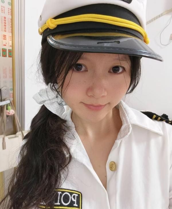 温柔如女友念念配图1