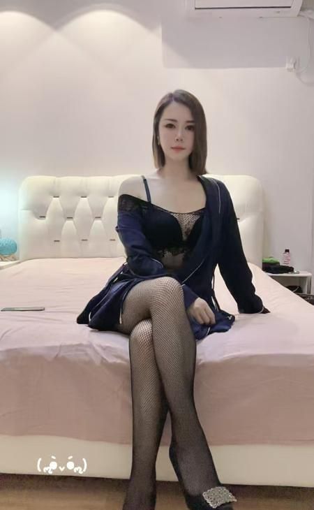 瑶海性感气质御姐配图3