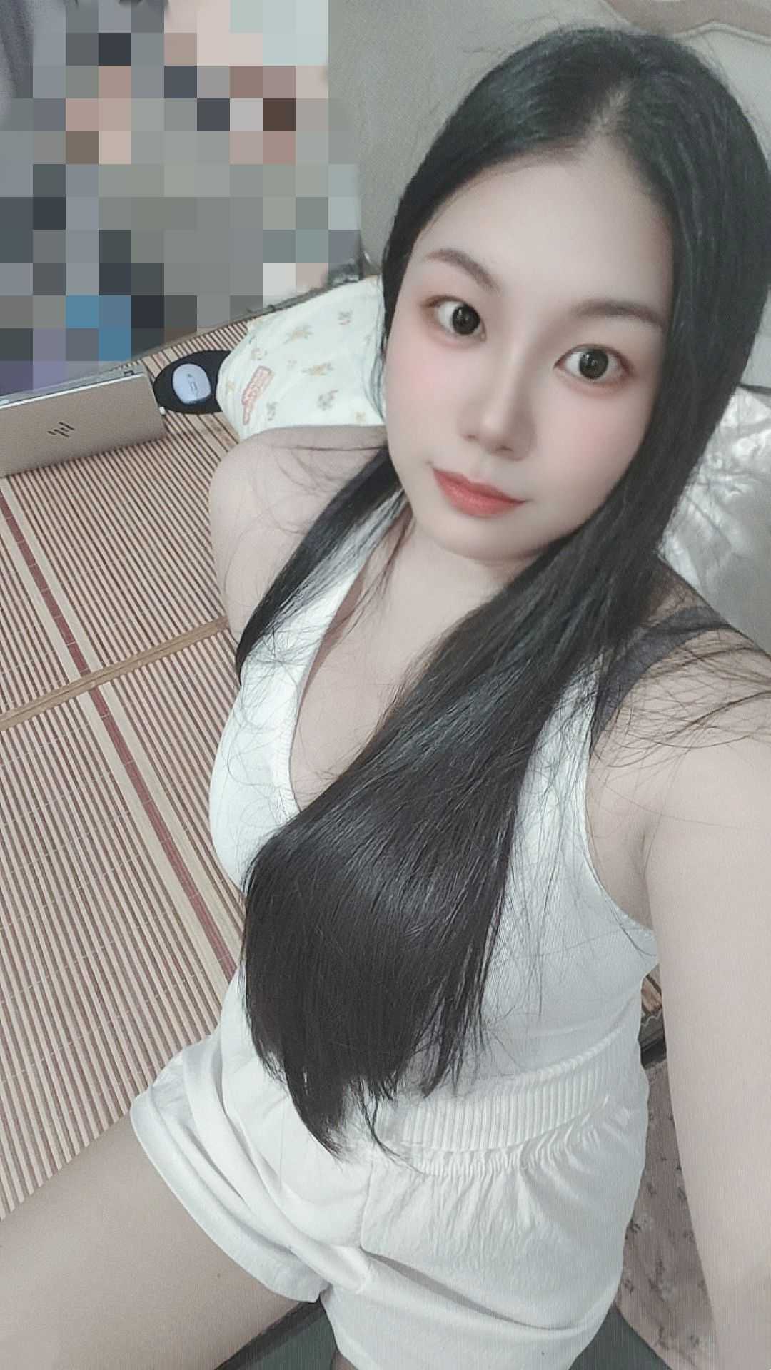 成熟大胸少女思思-品茶社