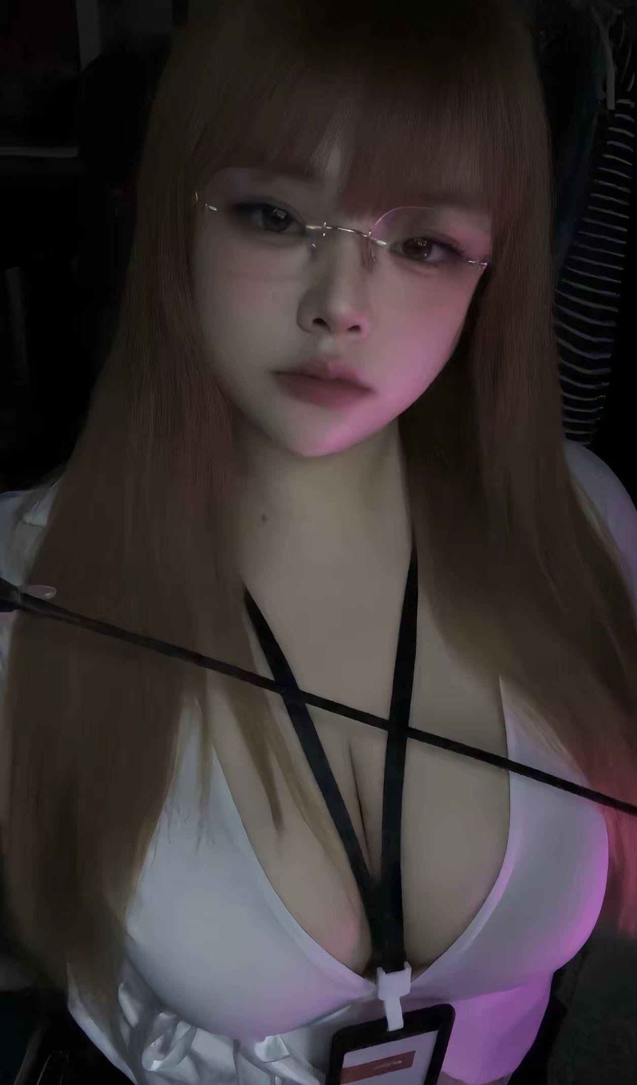 拱墅大胸肉感女孩配图3