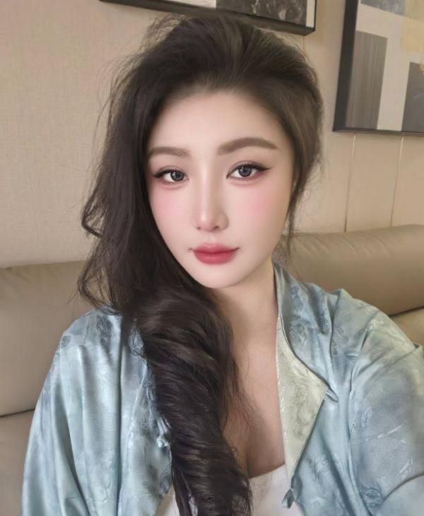 天河白皮E奶欧阳娜娜配图1