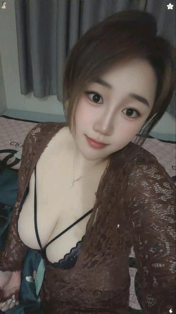 丰乳肥臂骚妇-品茶社