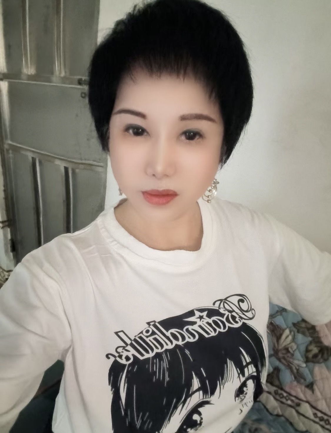 熟女性的姐姐-品茶社