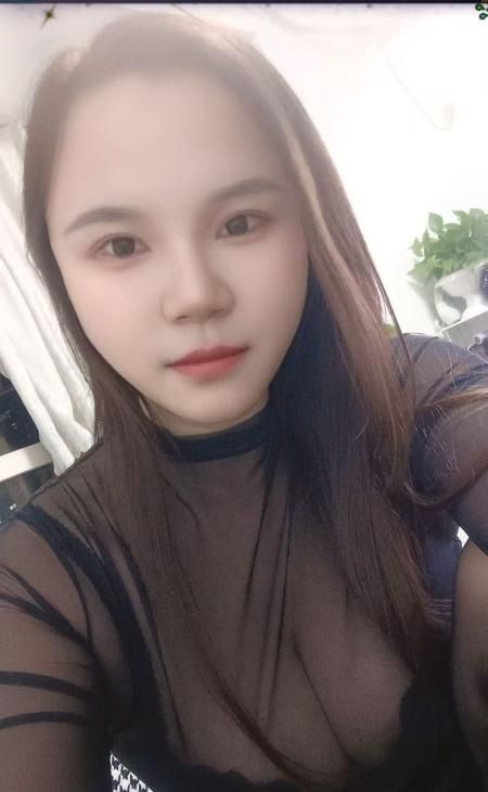 罗湖爆乳肥臀妹配图2