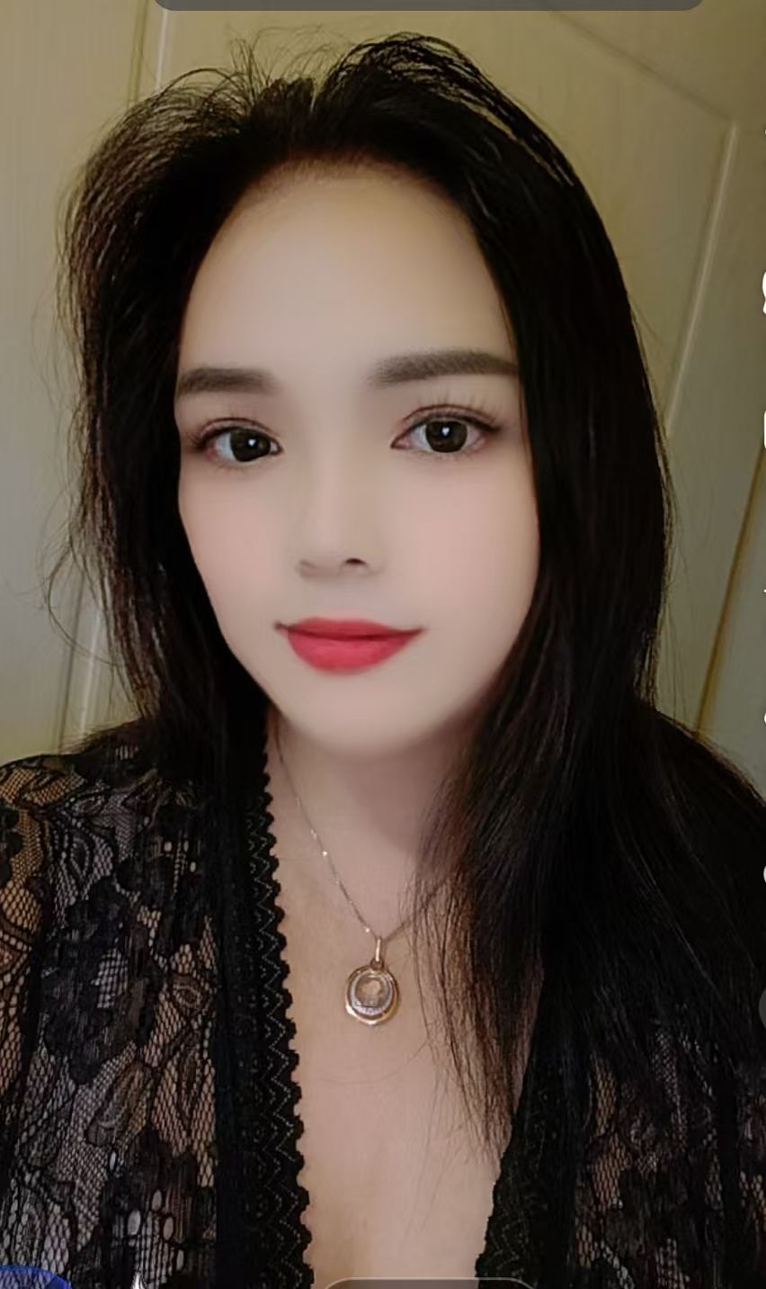 36D巨乳翘臀少妇-品茶社