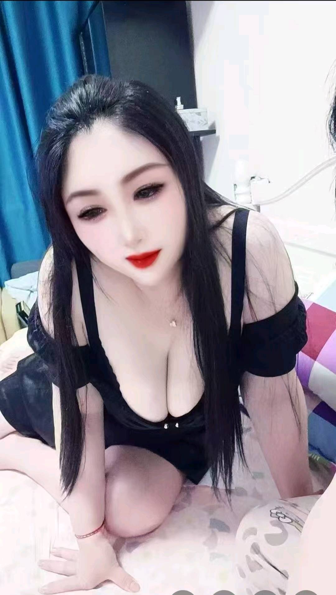 浦东畅玩大奶熟女配图3